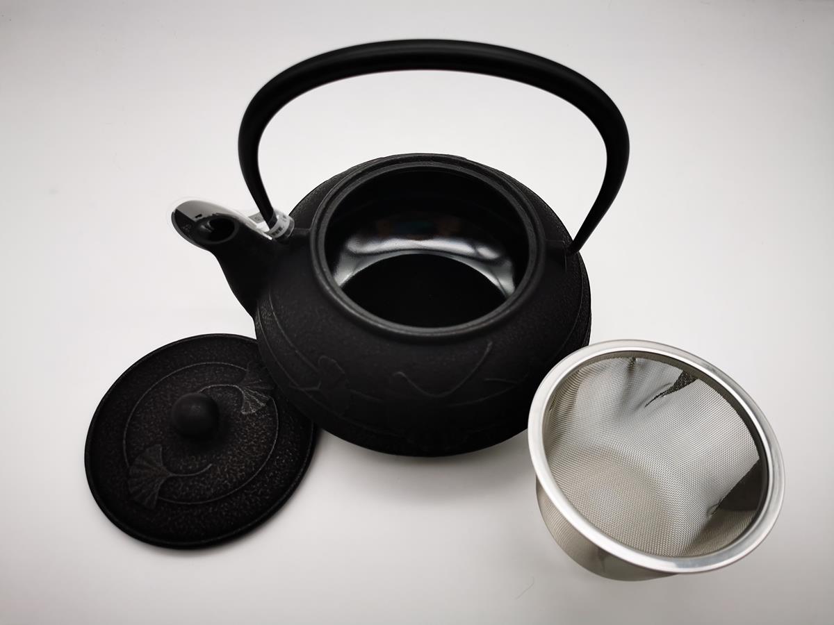 Teiera in ghisa Ginko Iwachu nera 650ml - immagine 2