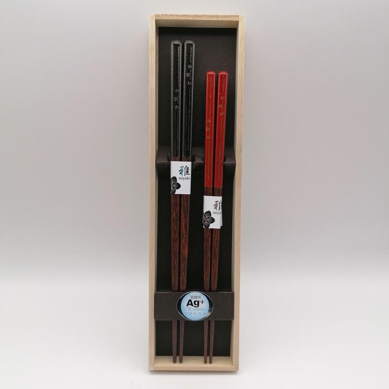 Coppia di bacchette Flower con scatola in legno - immagine 2