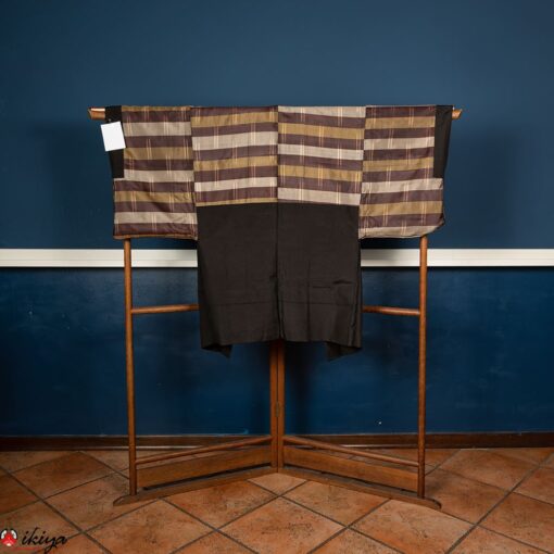 Haori da uomo in seta nera con fodera a righe